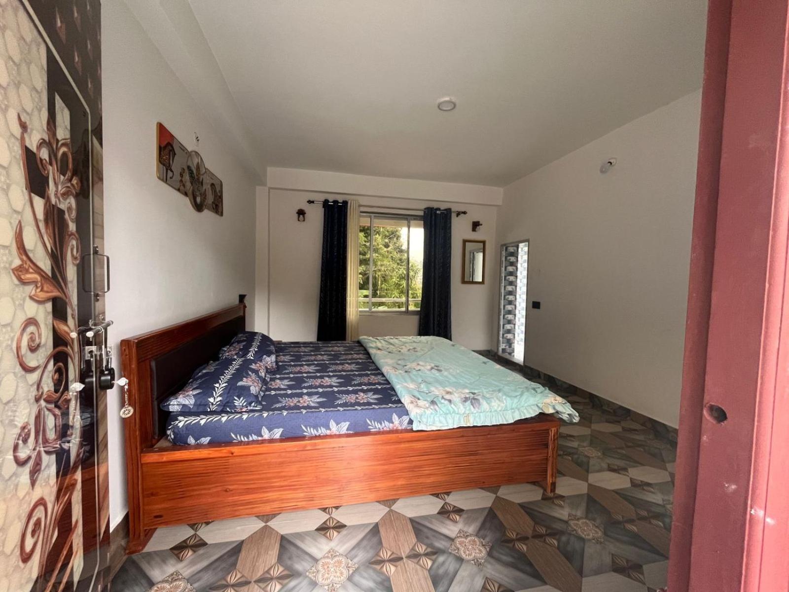 Pradhan Homestay Mirik - Homestay Beside Mirik Lake Екстериор снимка