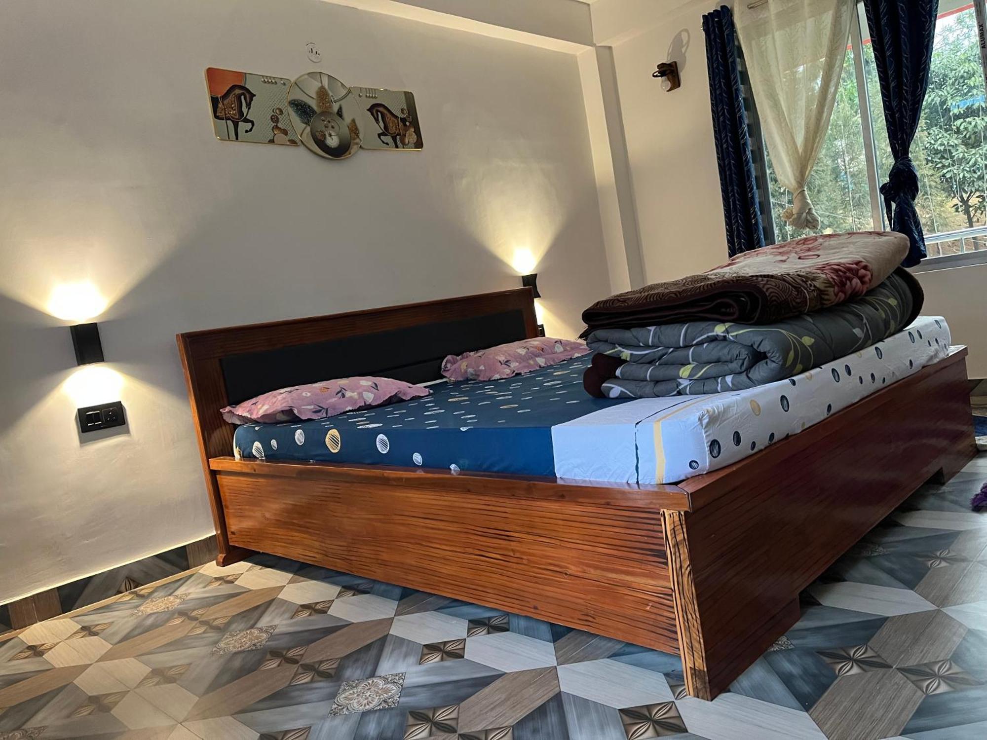 Pradhan Homestay Mirik - Homestay Beside Mirik Lake Екстериор снимка